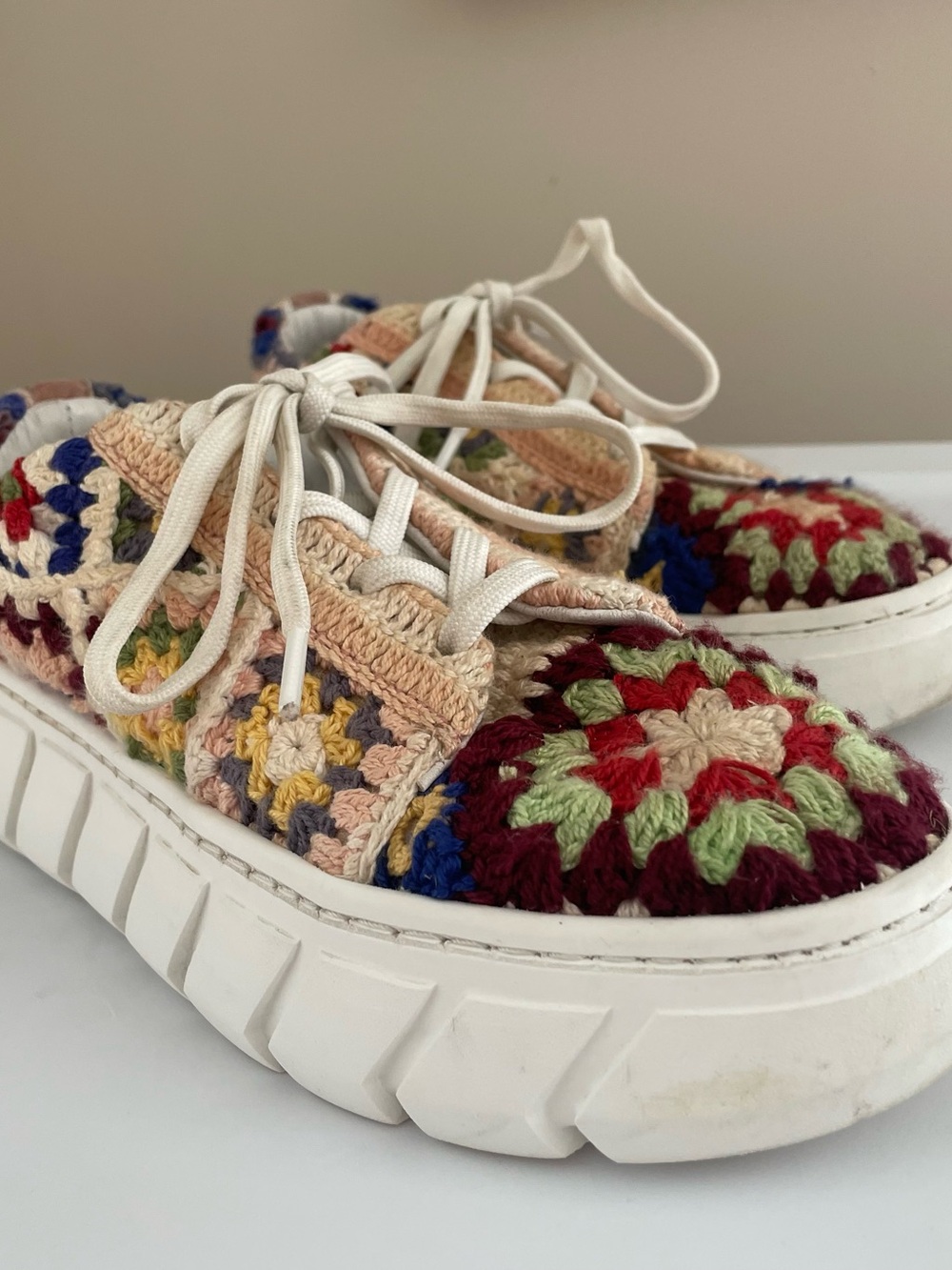 Free People Bohemian Crochet Platform Sneakers Size 5 Women’s Festival